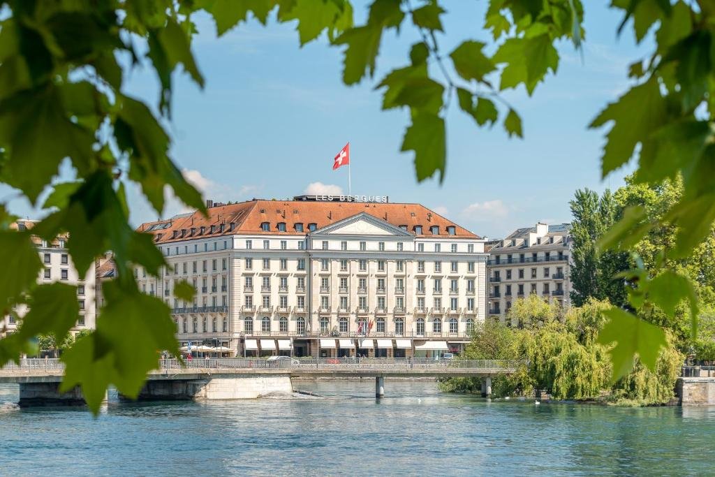 Best Hotels in Geneva - Four Seasons Hotel des Bergues