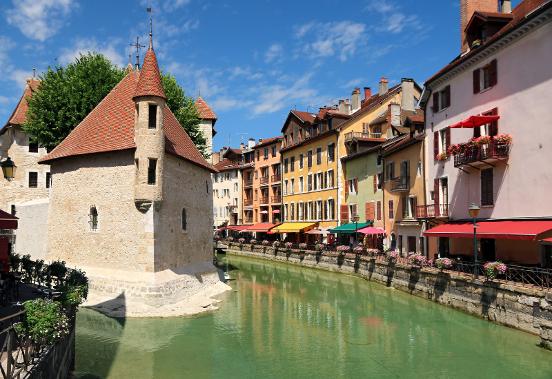 geneva to annecy taxi